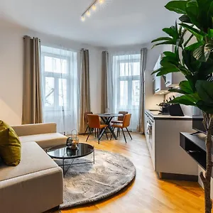  Apartamento Trendy With - Smart Tv, Coffee Machine In Meidling