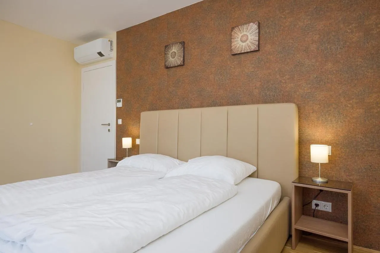 Vienna Stay Apartments Linzerstrasse 0*,